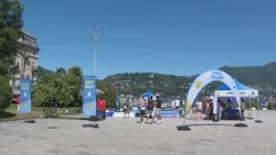 Como, Tennis Village in piazza Cavour