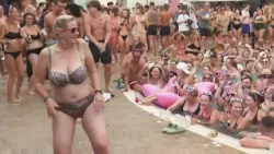 Caribbean Party: Dance Battle in the Spa Area