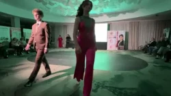 Prezentare de modă - part 1 - Mela Artisans si KulcsarConf la Red Link Wedding - editia 10