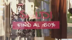 Primo giorno di saldi estivi