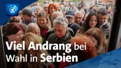 Parlamentswahl in Serbien: Hohe Wahlbeteiligung deutet sich an