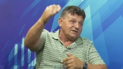 Čovjek ZAGALAMI POČE KRČATI zvuk MOTORKE - Šahbaz Omerović 1. dio