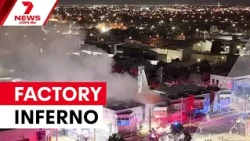 Factory destroyed in major Yarraville blaze | 7NEWS