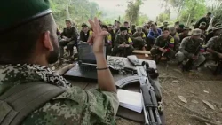 FARC dissidents impose 'curfew' and give outsiders 24 hours to leave Anorí