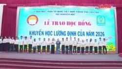 Luong Dinh Cua Scholarship Award: Sending Hope, Extending Dreams | CT-TDT