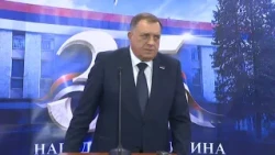 Dodik: Stojimo iza RTRS-a i radnika, narednih dana rješenje problema