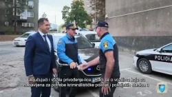 MINISTAR VRAČO I KOMESAR GAZIĆ URUČILI VOZILA ZA POTREBE UPRAVE POLICIJE MUP-a ZDK
