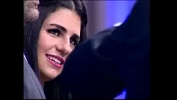 طلب يدها مباشرة امام الرئيس سعد الحريري.. شاهدوا ردّ فعلها!