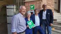Gubbio: a new defibrillator in Piazza Grande