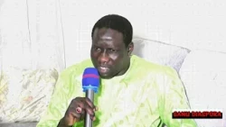 01 ABDOULAYE WADE EMISSION ENTRETIEN AVEC