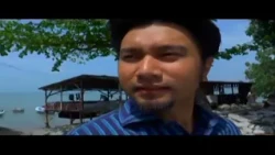 [CLIP] Noktah Erna : Ep 1 - Shamsul & Erna Macam Dah Lebih Dari Kawan Je | Tonton