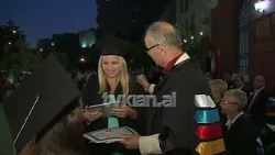 Diplomimi i studentëve në FHF, diplomat me simbolin e 100-vjetorit të pavarësisë - (20 Korrik 2012)