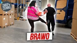 Julita kicked Łysy because he was mocking her! | Blind Buy