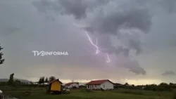 Tormenta eléctrica en San Vicente, martes 13 de octubre de 2026