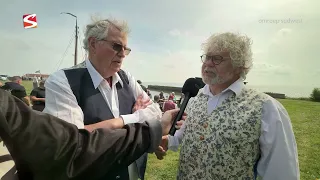 "The smallest harbor in Friesland is buzzing: The Staverse Jollen championship has started!" ⛵️