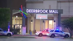Shooting at Deerbrook Mall in Humble, Texas leaves 2 injured
