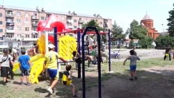 16 09 26 Սևանում բարեկարգվում են այգիներ և խաղահրապարակներ.