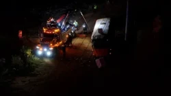 One Salem High School student remains hospitalized after their bus crashed on the way back from a fo