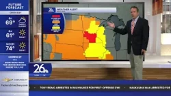 Heat, humidity & a few thunderstorms this weekend