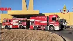 Fiamme al centro commerciale Conca d’Oro di Palermo