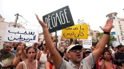 Tunisia: Power cuts amid heatwave leave residents and businesses struggling