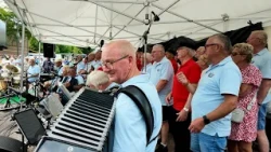 Shanty Choirs bring Ede to life
