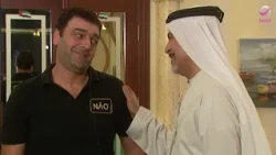 آبو جانتي في موقف لا يحسد غلية والصبية مصممة
