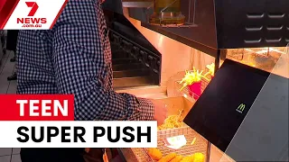 Greens push super payments for teenage workers | 7NEWS