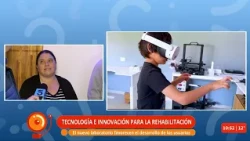 Daniel Rojas showcases the opening of the Teletón Center's Virtual Reality Laboratory