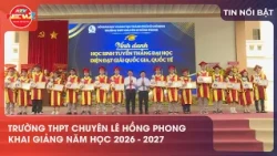 11:30 AM Mr. Manh Cuong attends Le Hong Phong High School opening ceremony