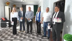 Traditional relay of support ahead of the new school year continues in Pinsk District