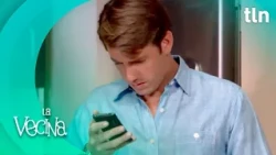 Antonio reads his fiancée's lover's messages | La vecina 37 2/3 | tlnovelas
