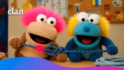 Agus and Lui Learn to Tie Knots | Clan TVE