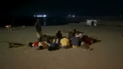 Más de mil migrantes permanecen sin agua en la playa del Trampolín y el entorno del CETI
