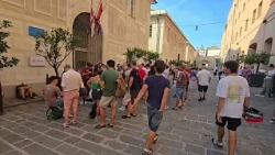 Abbonamenti Genoa, tifosi in coda dal mattino: oggi unico giorno di vendita libera