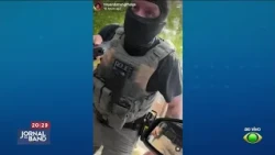 US government speaks out after ICE agent points gun at driver