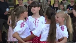 Žiaci hlohovskej ZUŠKY spievali, tancovali a koncertovali na pešej zóne