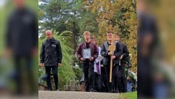 H. Vaitiekūnas palydėtas į amžinybę: vaizduose – jautrios atsisveikinimo akimirkos