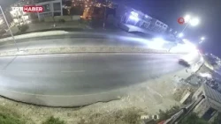 Bodrum'da kontrolden çıkan otomobil yol kenarına savruldu
