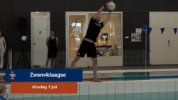 Koen Zitoen and Robbert Schilder kick off the Four-Day Swim event at De Meerkamp