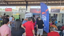 More than a thousand job openings were available at the 2nd Job Fair in Patos de Minas.