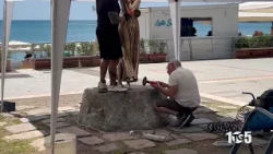 Cleaning the Gleaning Statue in Sapri, July 4th