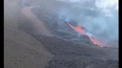 Volcán de Pacaya expulsó lava