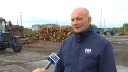 How firewood and peat briquettes are being stocked in Pinsk and the surrounding district