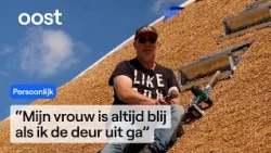 Rietdekker Johan (50) begint elke ochtend om kwart over vijf | RTV Oost