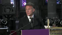 Emmanuel Macron pays tribute to Senator François Patriat and his political "loyalty"