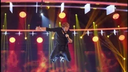 J Kbello imita a Imagine Dragons con 'Radioactive' - Tu Cara Me Suena
