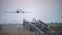 Droni di Kiev a oltre 1.000 km dal fronte: 13 vittime nel Tatarstan russo
