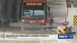 Indy drivers continue to drive through flooded streets