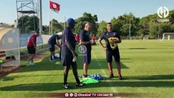 🔴⚫ خالد لموشية يباشر مهامه كمدرب مساعد ضمن الطاقم الفني لاتحاد العاصمة، خلال تربص الفريق بتونس. 🇹🇳⚽️
